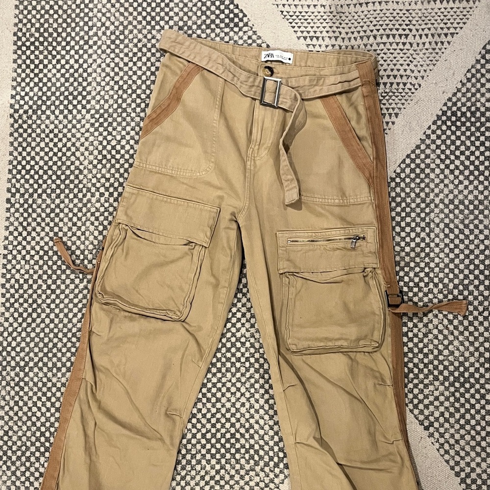Zara Wide Leg Cargo Pants with Belt